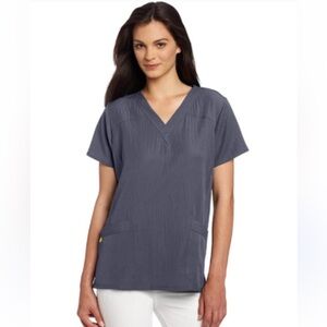 WONDER WINK ⭐️  4: stretch scrub top